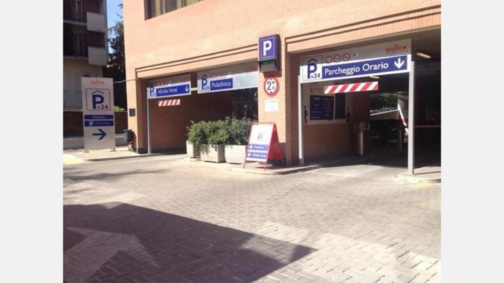 Avantgard Rooms Red Carpet Bologna Esterno foto